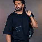 Essentials Minimal Black - United By Fans